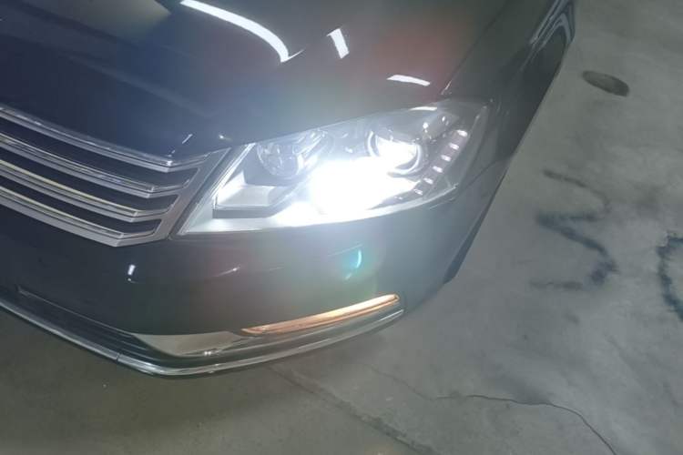 Used Volkswagen Magotan 2013 1.8TSI Luxury Model Left Front Headlight