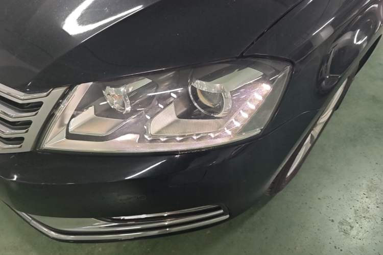 Used Volkswagen Magotan 2013 1.8TSI Luxury Model Left Front Headlight