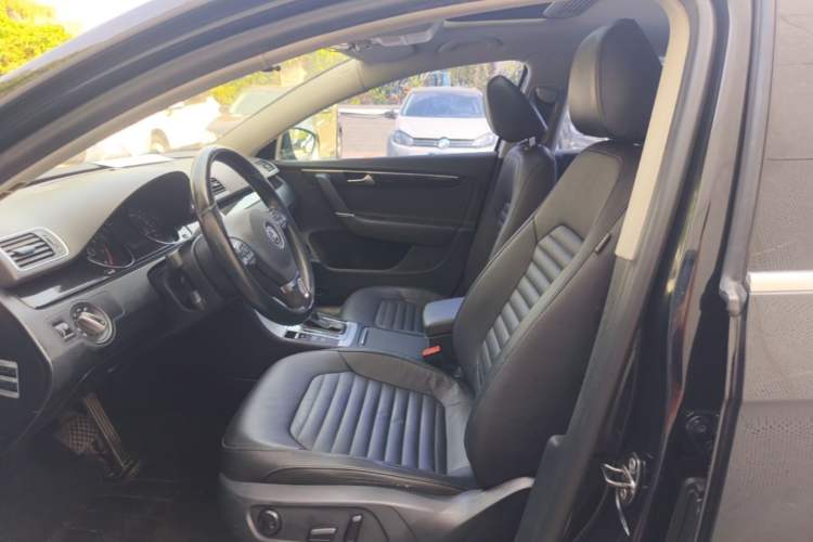 Used Volkswagen Magotan 2013 1.8TSI Comfort Model Left Front Seat