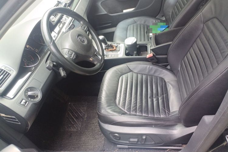 Used Volkswagen Magotan 2013 2.0 TSI Luxury Model Left Front Seat