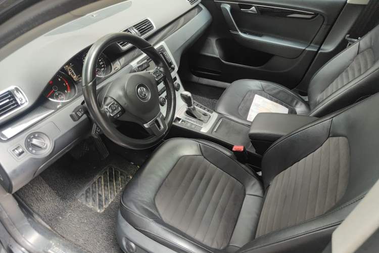 Used Volkswagen Magotan 2013 2.0 TSI Luxury Model Left Front Seat