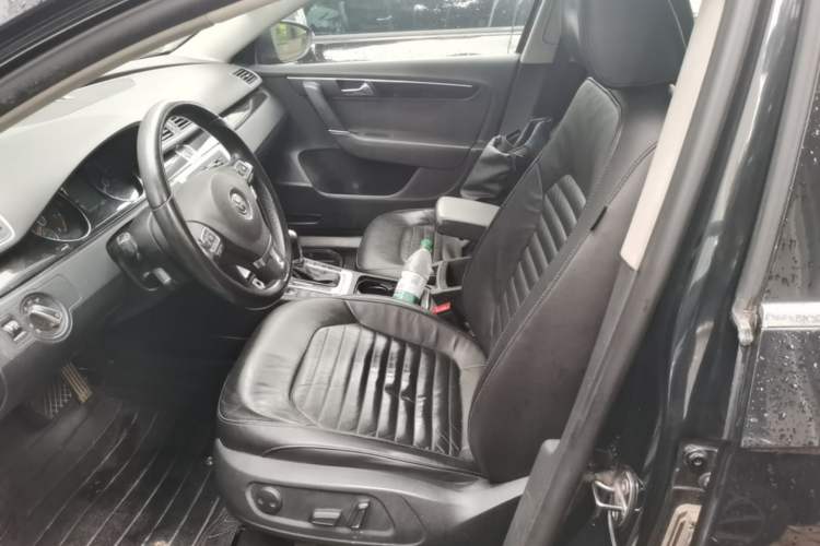 Used Volkswagen Magotan 2013 1.8TSI Luxury Model Left Front Seat