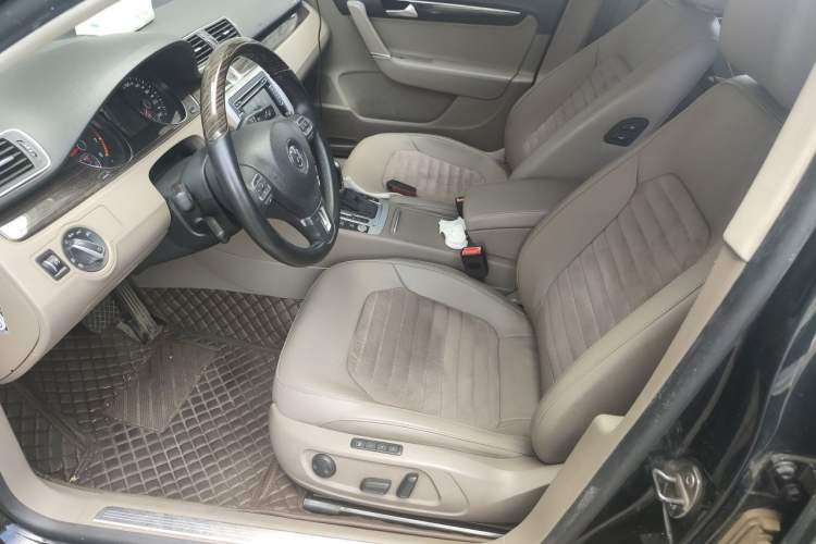 Used Volkswagen Magotan 2013 2.0 TSI Prestige Model Left Front Seat