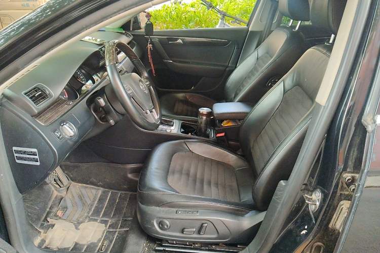 Used Volkswagen Magotan 2013 2.0 TSI Prestige Model Left Front Seat