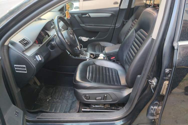 Used Volkswagen Magotan 2013 1.8TSI Premier Model Left Front Seat