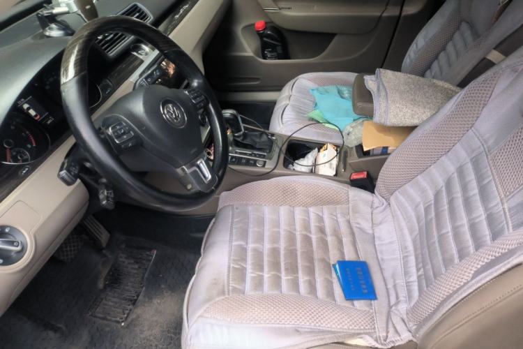 Used Volkswagen Magotan 2013 2.0 TSI Ultimate Model Left Front Seat
