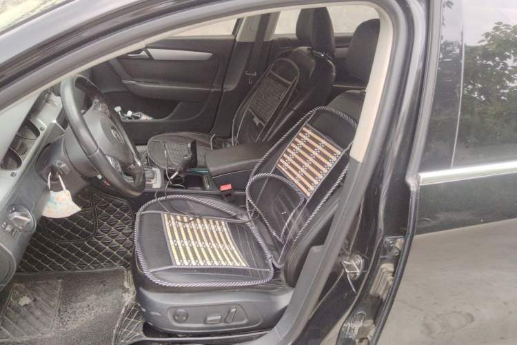 Used Volkswagen Magotan 2013 1.8TSI Premier Model Left Front Seat