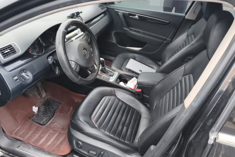 Used Volkswagen Magotan 2013 1.8TSI Luxury Model Left Front Seat