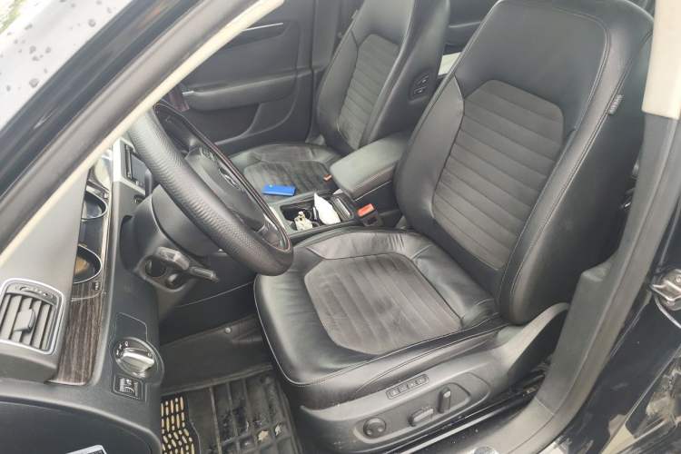 Used Volkswagen Magotan 2013 1.8TSI Prestige Model Left Front Seat