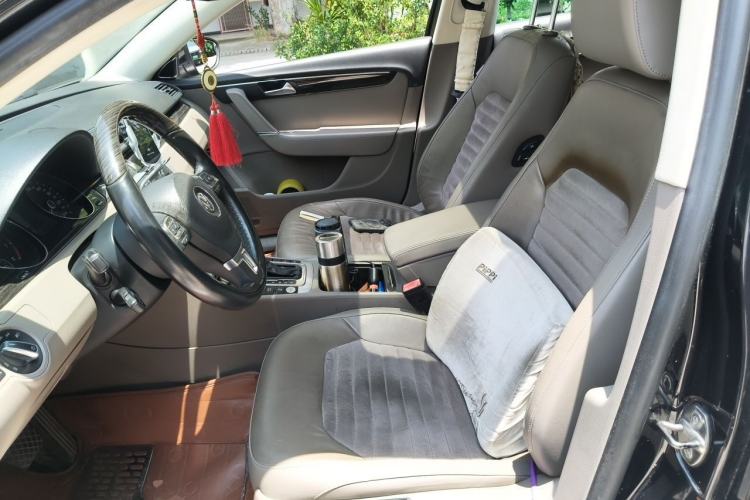 Used Volkswagen Magotan 2013 2.0 TSI Ultimate Model Left Front Seat