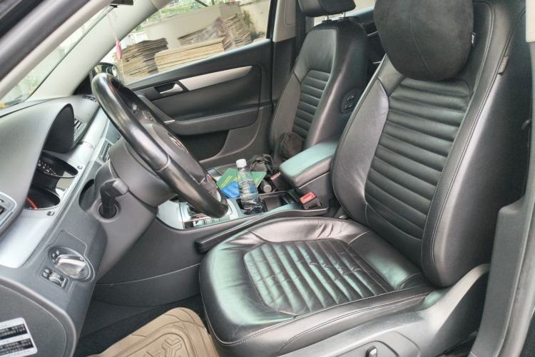 Used Volkswagen Magotan 2013 1.8TSI Premier Model Left Front Seat