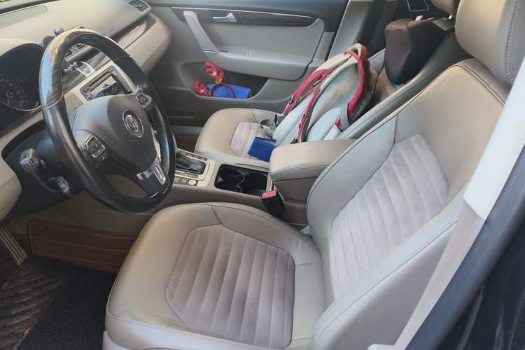 Used Volkswagen Magotan 2013 2.0 TSI Ultimate Model Left Front Seat