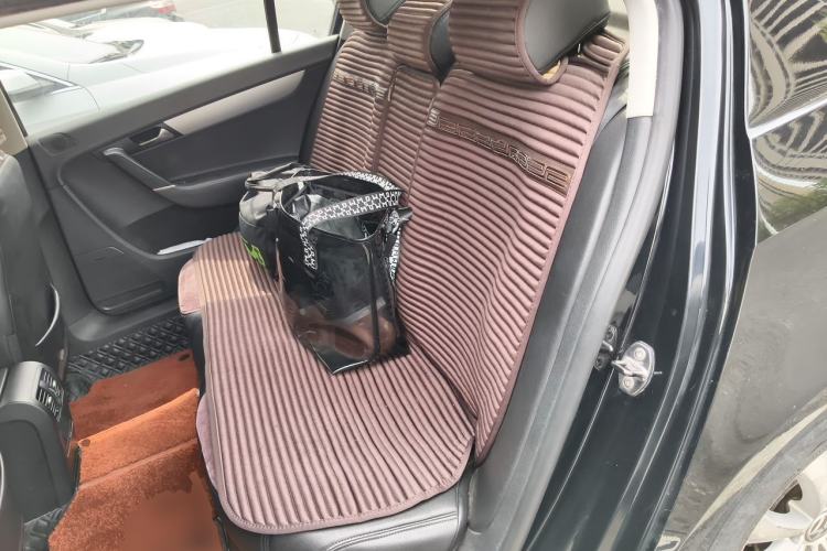 Used Volkswagen Magotan 2013 1.8TSI Comfort Model Left Rear Seat