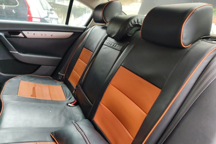 Used Volkswagen Magotan 2013 1.8TSI Premier Model Left Rear Seat