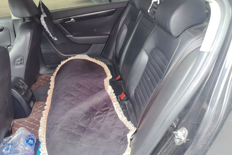 Used Volkswagen Magotan 2013 2.0 TSI Luxury Model Left Rear Seat