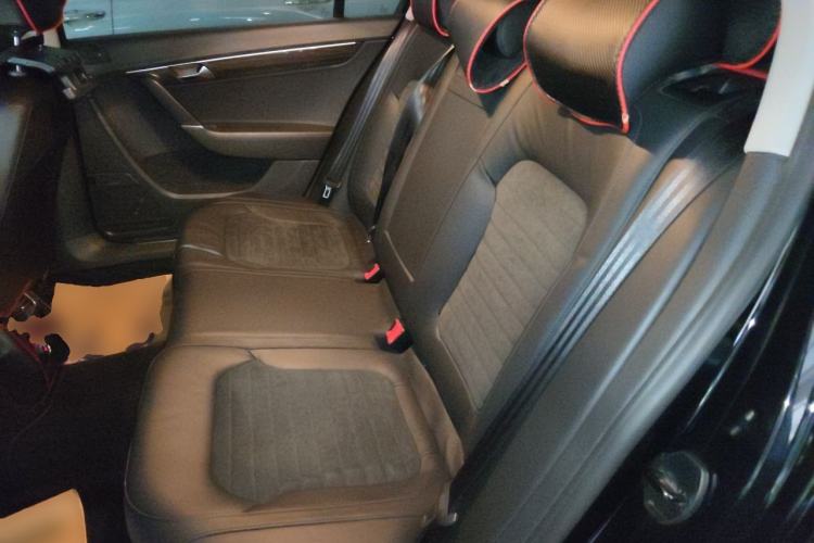 Used Volkswagen Magotan 2013 2.0 TSI Prestige Model Left Rear Seat