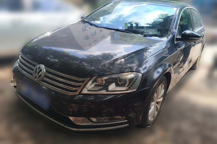 Volkswagen Magotan 2013 2.0 TSI Luxury Model مستعملة Guazi used car, China used car export, Used car for sale, Used  cars, Cheapest cars for sale