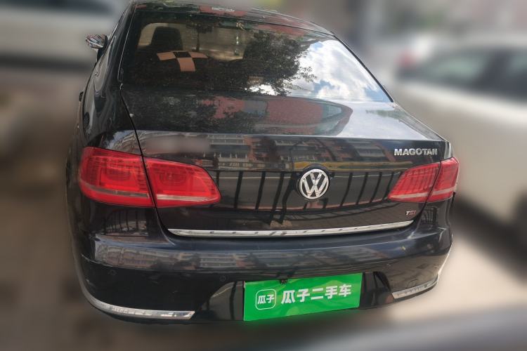 Used Volkswagen Magotan 2013 1.8TSI Premier Model Rear