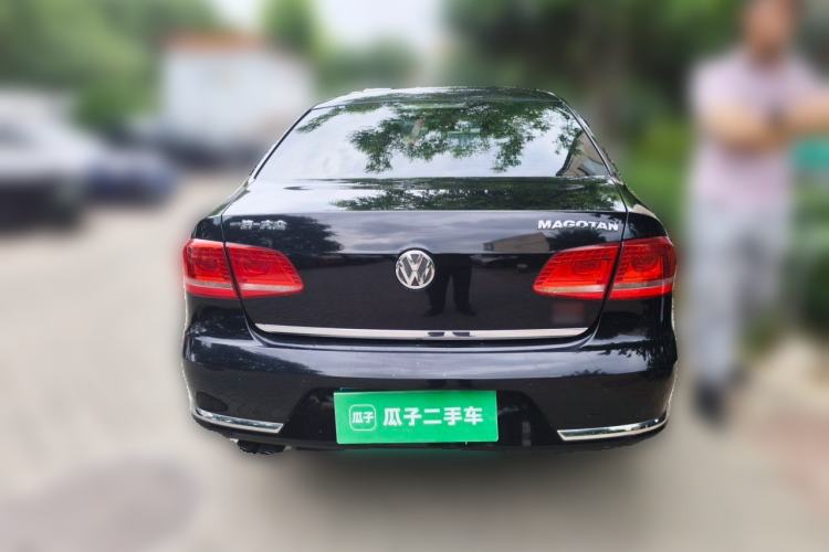 Used Volkswagen Magotan 2013 2.0 TSI Prestige Model Rear