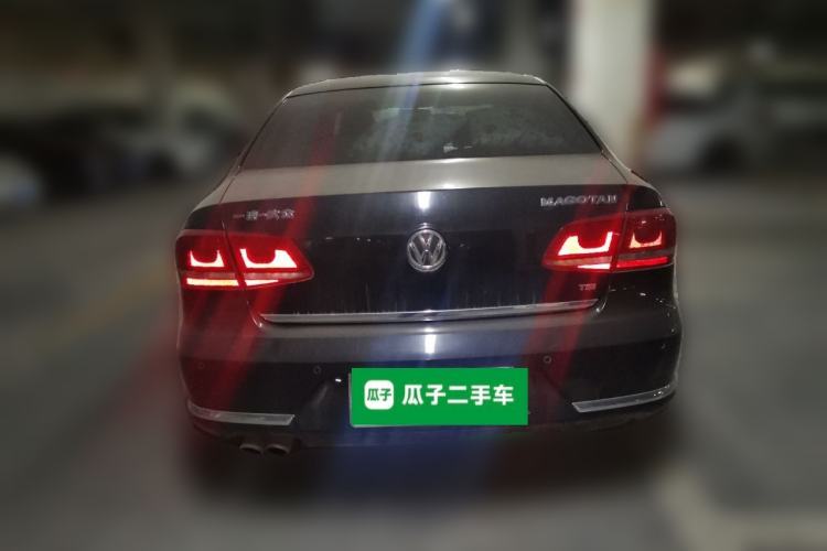 Used Volkswagen Magotan 2013 2.0 TSI Luxury Model Rear