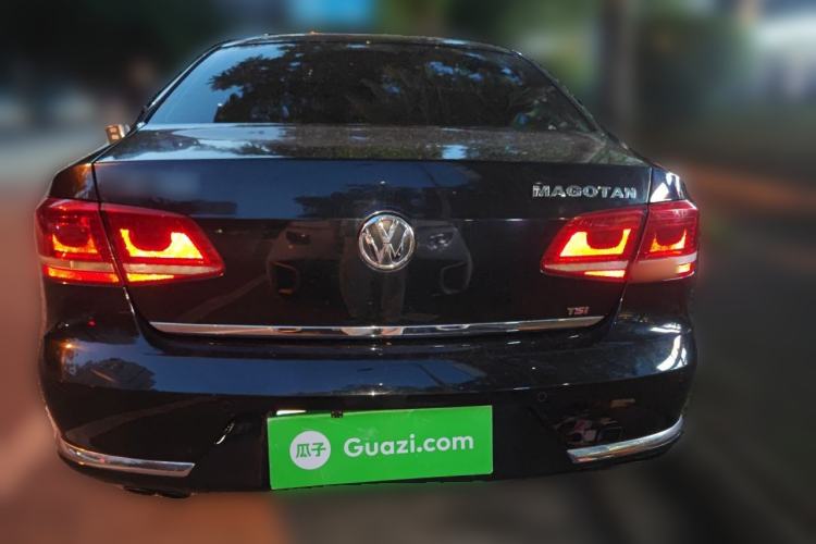 Used Volkswagen Magotan 2013 1.8TSI Luxury Model Rear