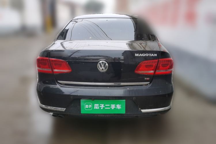 Used Volkswagen Magotan 2013 1.8TSI Luxury Model Rear