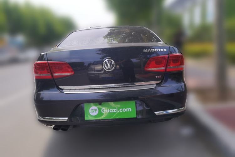 Used Volkswagen Magotan 2013 1.8TSI Luxury Model Rear