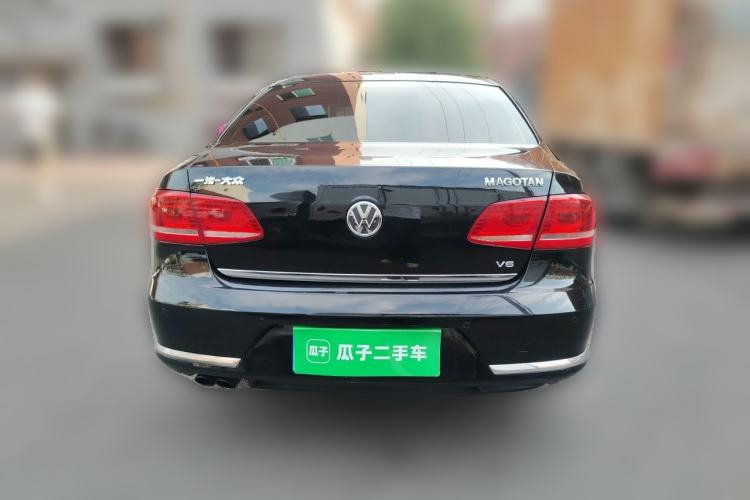 Used Volkswagen Magotan 2013 1.8TSI Luxury Model Rear