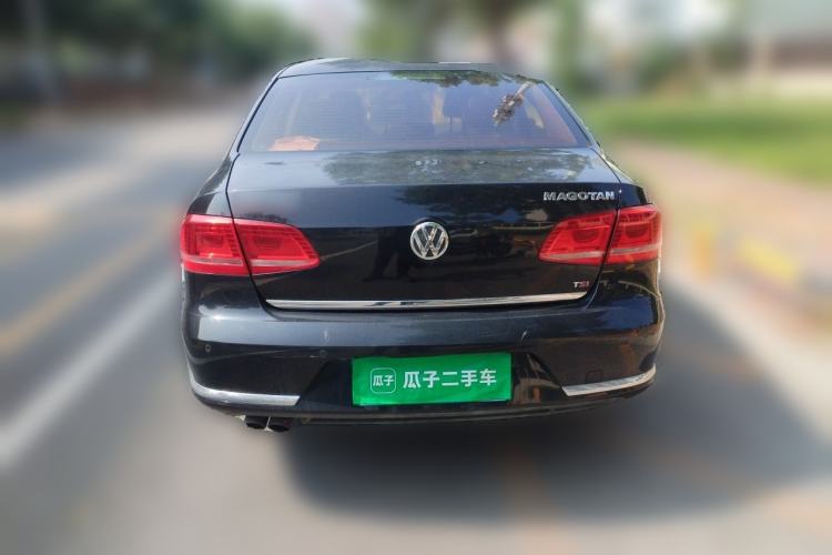 Used Volkswagen Magotan 2013 1.8TSI Luxury Model Rear