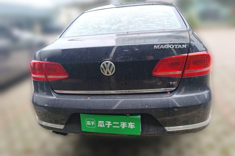 Used Volkswagen Magotan 2013 1.8TSI Luxury Model Rear