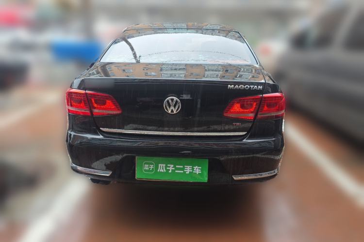 Used Volkswagen Magotan 2013 2.0 TSI Prestige Model Rear