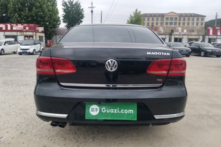 Used Volkswagen Magotan 2013 2.0 TSI Ultimate Model Rear