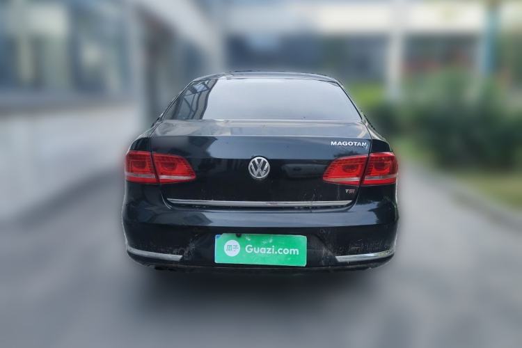 Used Volkswagen Magotan 2013 1.8TSI Premier Model Rear