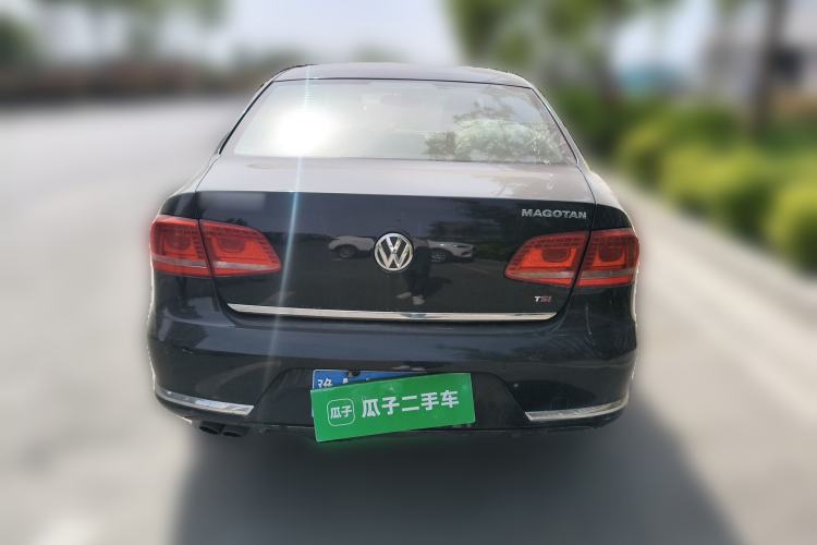 Used Volkswagen Magotan 2013 1.8TSI Premier Model Rear
