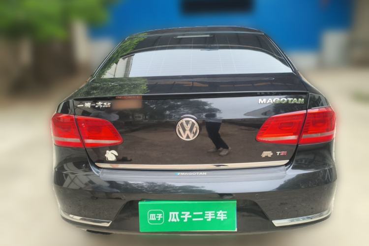 Used Volkswagen Magotan 2013 1.8TSI Premier Model Rear