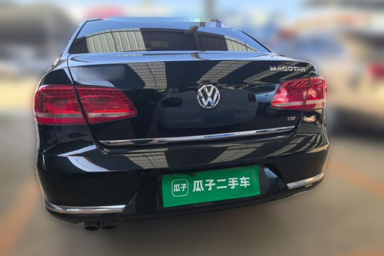 Used Volkswagen Magotan 2013 1.8TSI Luxury Model Rear