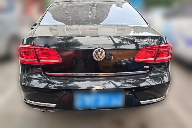 Used Volkswagen Magotan 2013 2.0 TSI Prestige Model Rear