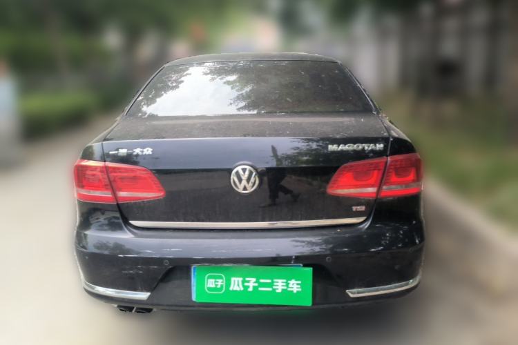 Used Volkswagen Magotan 2013 2.0 TSI Ultimate Model Rear