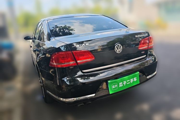 Used Volkswagen Magotan 2013 1.8TSI Premier Model Rear Left 45 Deg