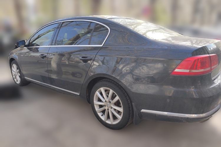 Used Volkswagen Magotan 2013 1.8TSI Prestige Model Rear Left 45 Deg