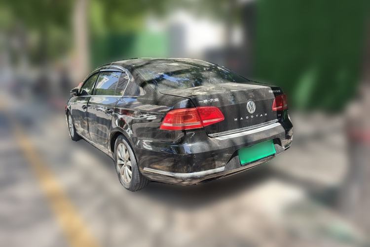 Used Volkswagen Magotan 2013 2.0 TSI Luxury Model Rear Left 45 Deg