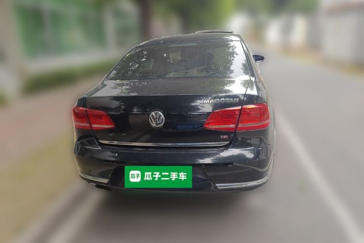 Used Volkswagen Magotan 2013 1.8TSI Luxury Model Rear