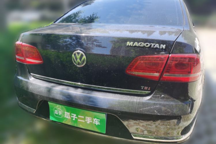 Used Volkswagen Magotan 2013 1.8TSI Prestige Model Rear