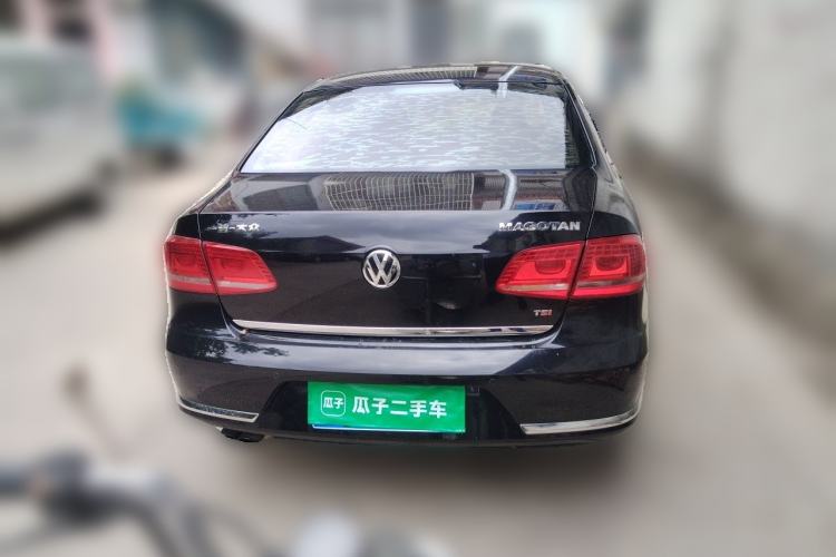 Used Volkswagen Magotan 2013 1.8TSI Premier Model Rear
