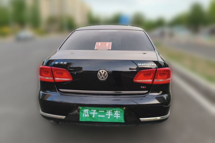 Used Volkswagen Magotan 2013 1.8TSI Luxury Model Rear