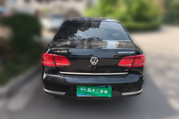 Used Volkswagen Magotan 2013 1.8TSI Luxury Model Rear