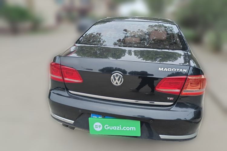 Used Volkswagen Magotan 2013 1.8TSI Luxury Model Rear