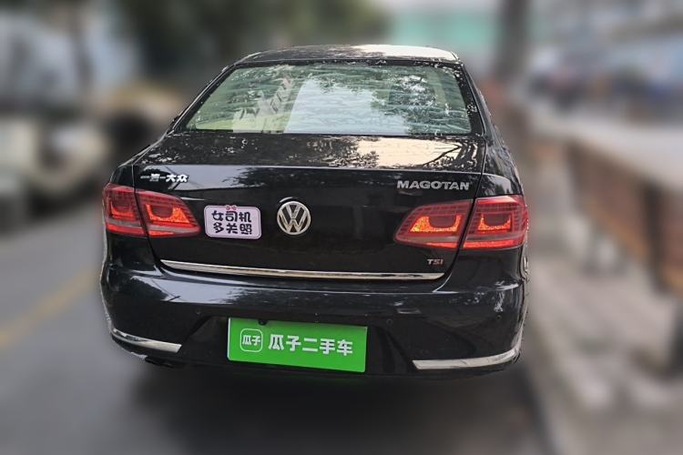 Used Volkswagen Magotan 2013 1.8TSI Premier Model Rear