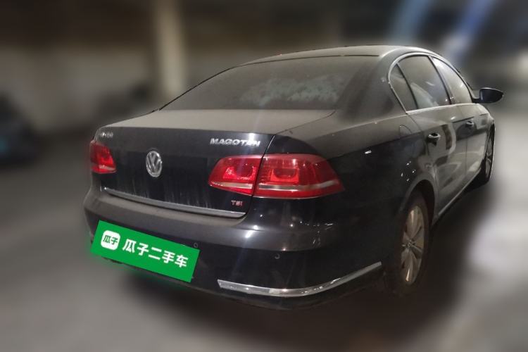 Used Volkswagen Magotan 2013 2.0 TSI Luxury Model Rear Right 45 Deg