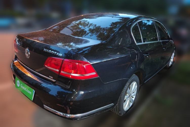 Used Volkswagen Magotan 2013 1.8TSI Luxury Model Rear Right 45 Deg